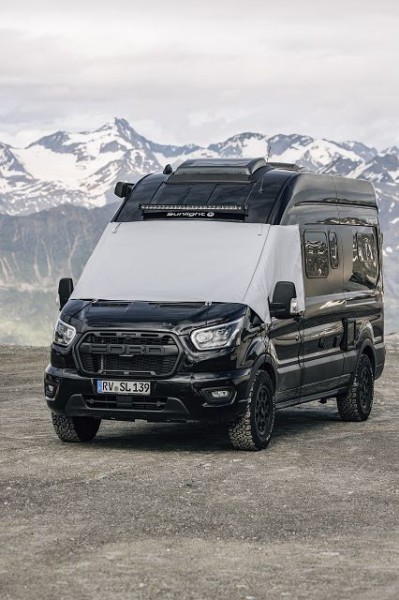 Thermofenstermatte für Camper Vans auf Ford Transit